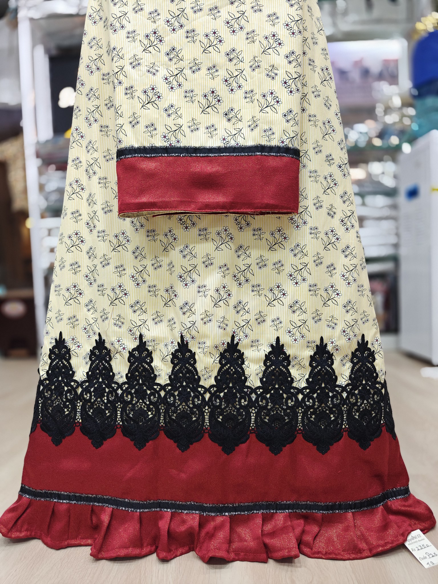 Yellow printed Cotton, Red Frill Rida Yellow printed Cotton, Red Frill Rida